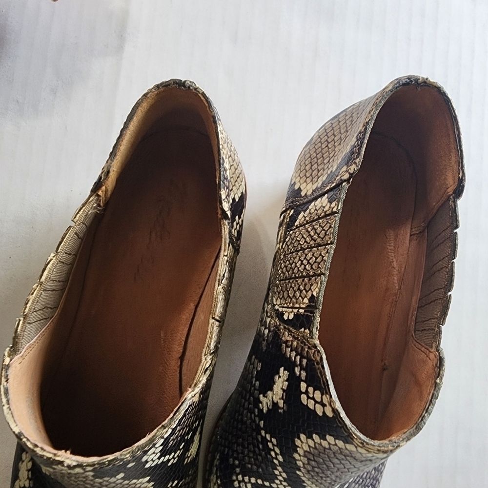🌸 Madewell | Leather‎ Snakeskin Leather Boots, size 7 - Picture 6 of 11